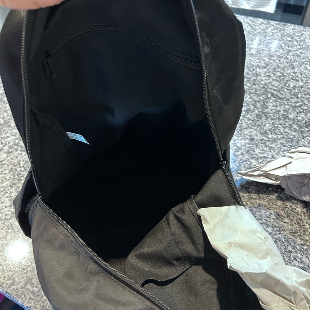 BLACK KITTEN BACKPACK • Medium • NWT • - Picture 5 of 11